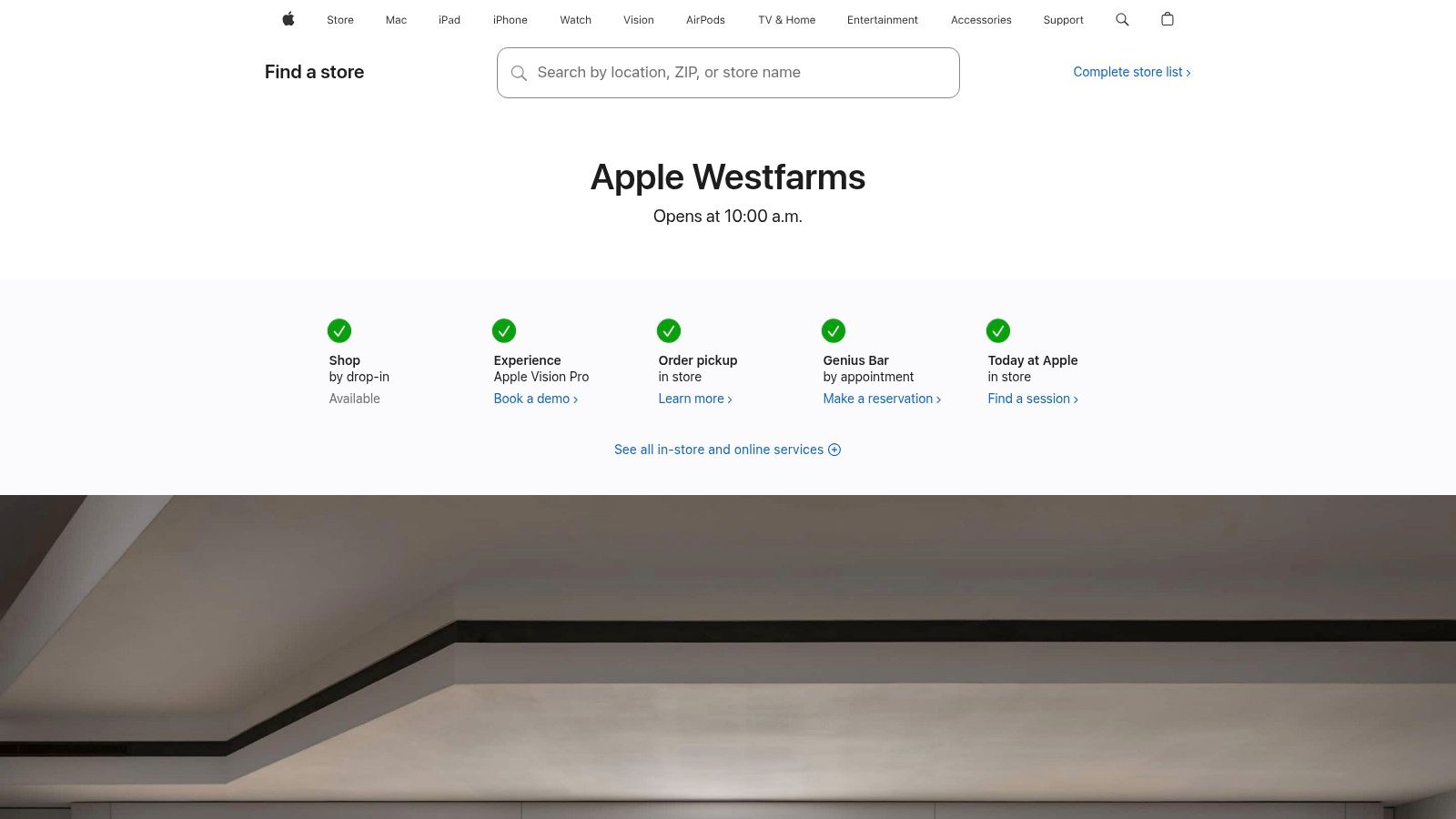 Apple Westfarms (Farmington)